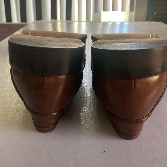 JOHNSTON & MURPHY Men’s Classic Brown Leather Tassel Loafers Size 10.5M main image 4